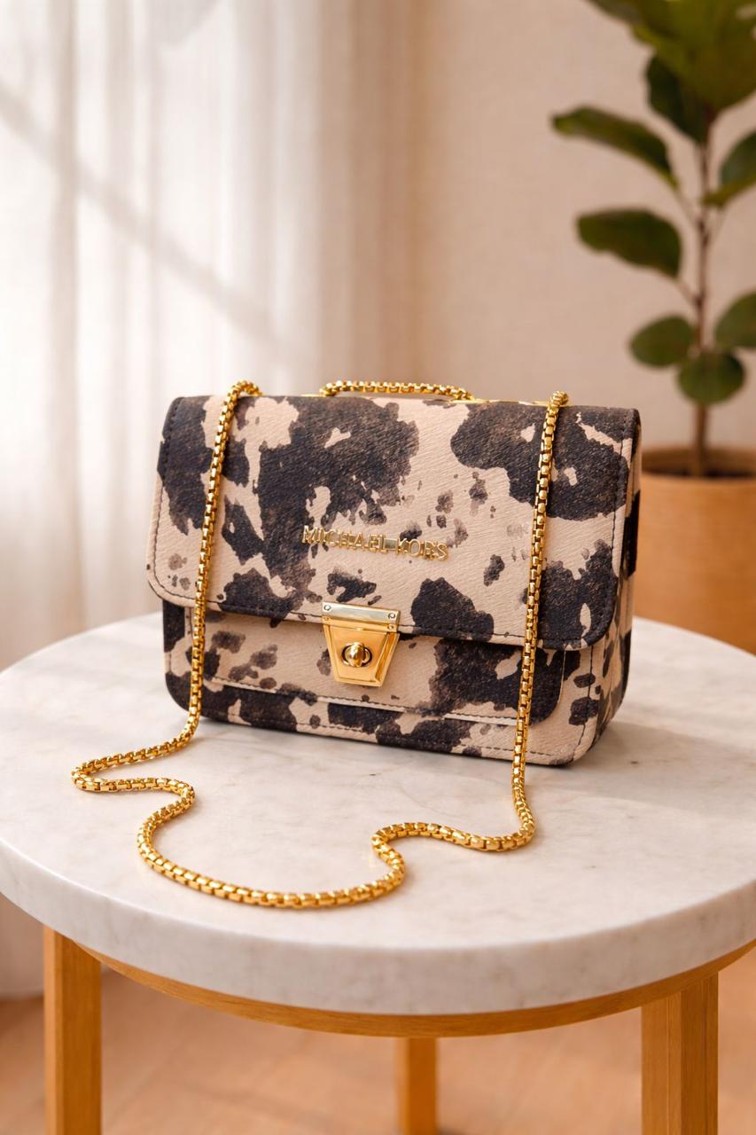 MK Front Lock Bag dusty pink and black