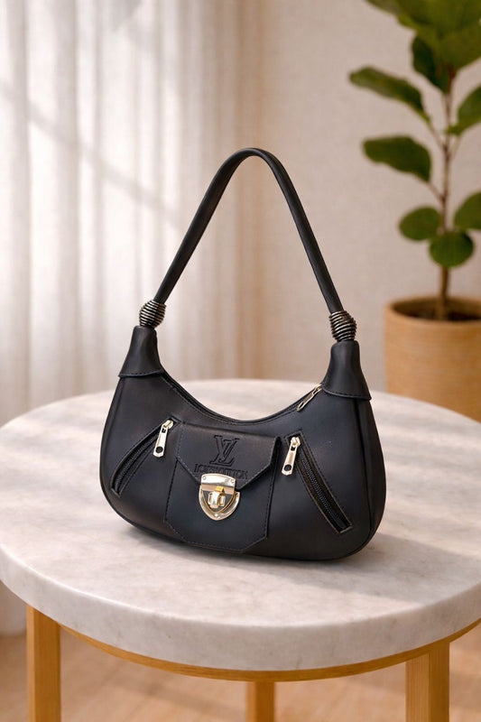 L-V Shoulder Bag black